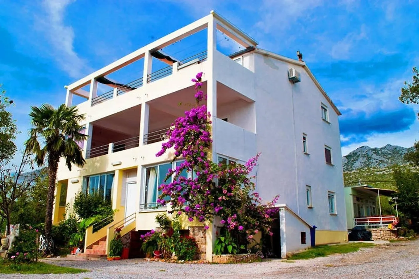 Studio Apartment 4209-4 For 3 Pers In Seline Croatia