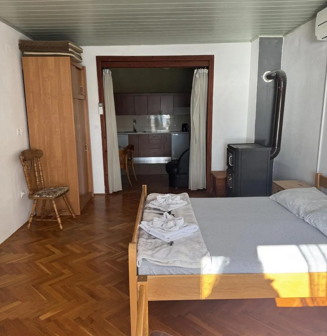 Studio Apartment 4209-4 For 3 Pers In Seline